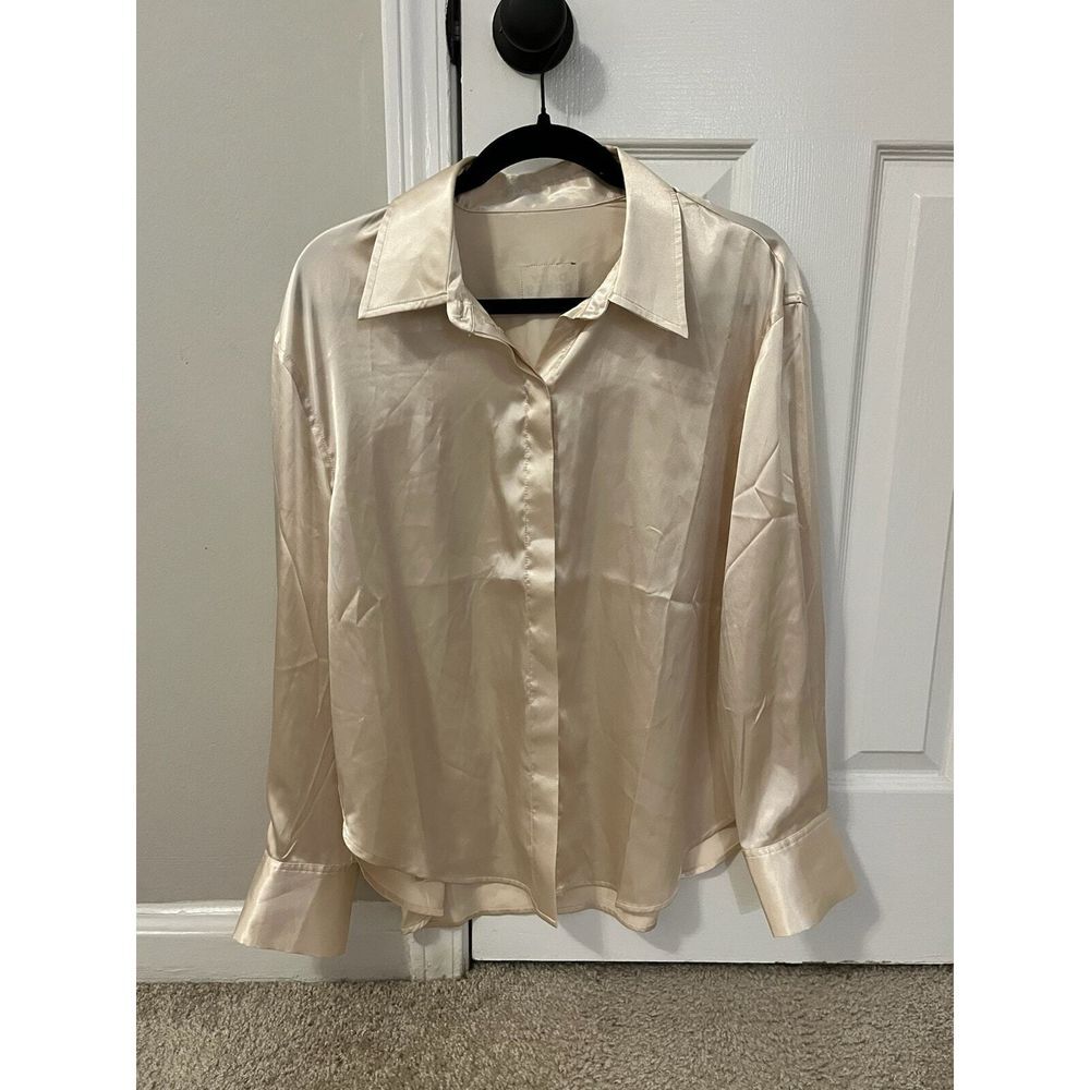 Daily Drills - Champagne Silky Button Down Women's Size‎ XS/S